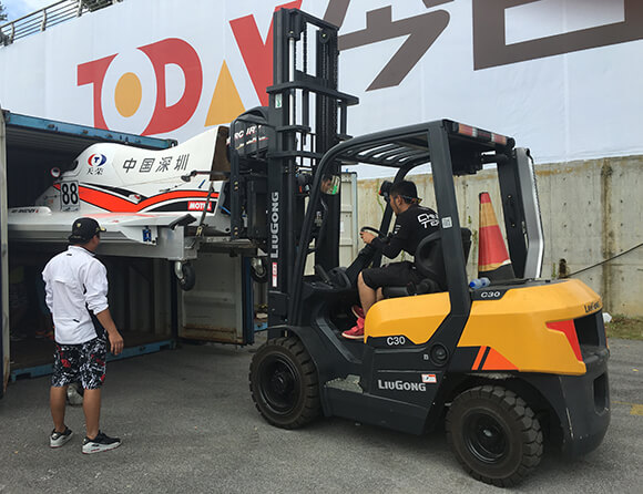 Material-Handling-3 亿万先生MR·(中国集团)官方网站