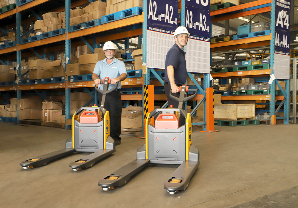 0106-9 ÒÚÍòÏÈÉúMR¡¤(Öйú¼¯ÍÅ)¹Ù·½ÍøÕ¾