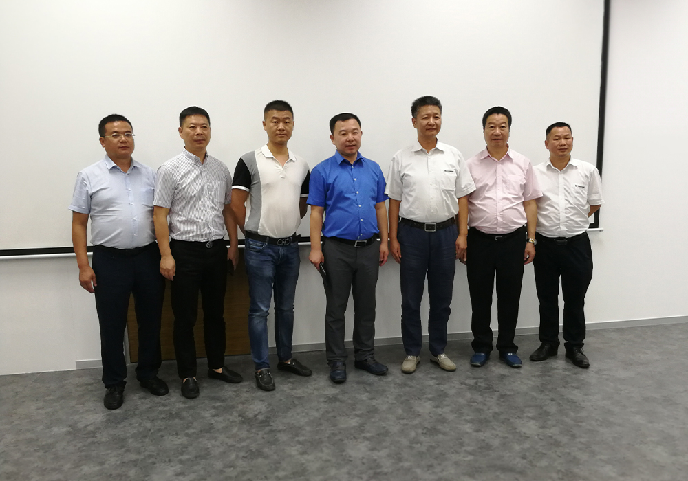 0802-8 ÒÚÍòÏÈÉúMR¡¤(Öйú¼¯ÍÅ)¹Ù·½ÍøÕ¾