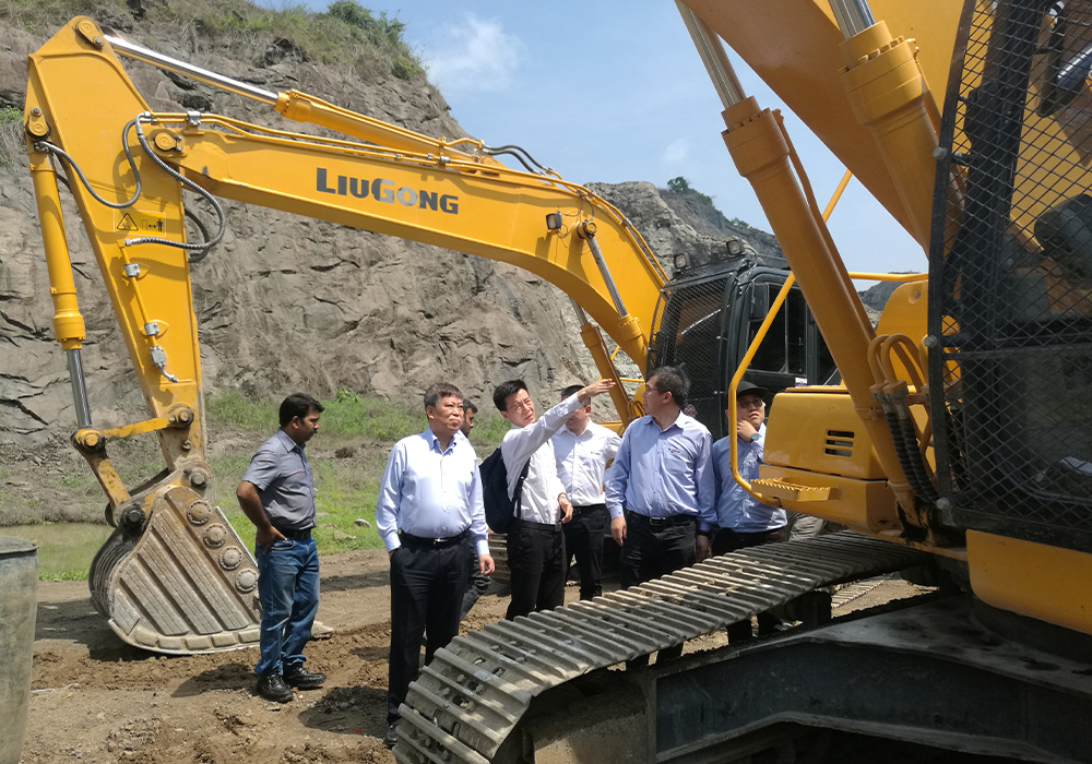 LiuGong-news-20191025-v3-9 ÒÚÍòÏÈÉúMR¡¤(Öйú¼¯ÍÅ)¹Ù·½ÍøÕ¾