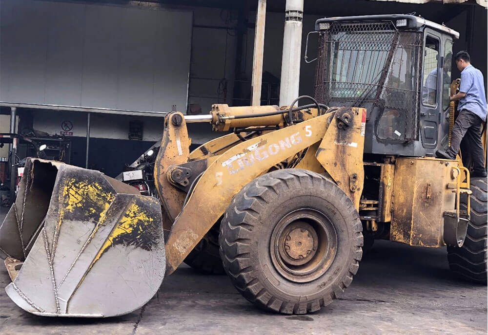 su-13 亿万先生MR·(中国集团)官方网站