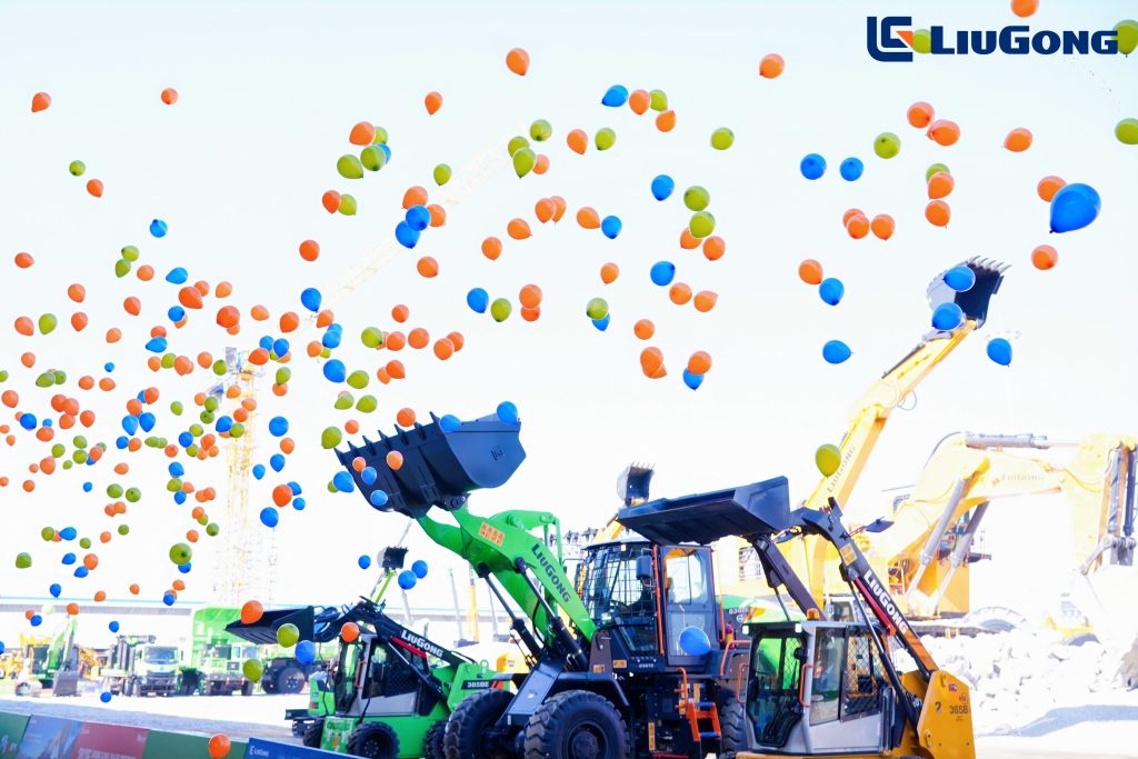 幕-2-1024x683 亿万先生MR·(中国集团)官方网站